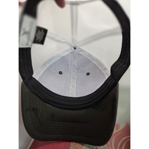 Yellowstone Dutton Ranch Trucker Hat Gray Yellow Snapback - Picture 6 of 7